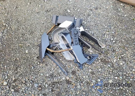 2004 Ford F350 Super Duty z USA, uszkodzony, nr VIN 1FTWW33P74EC03267